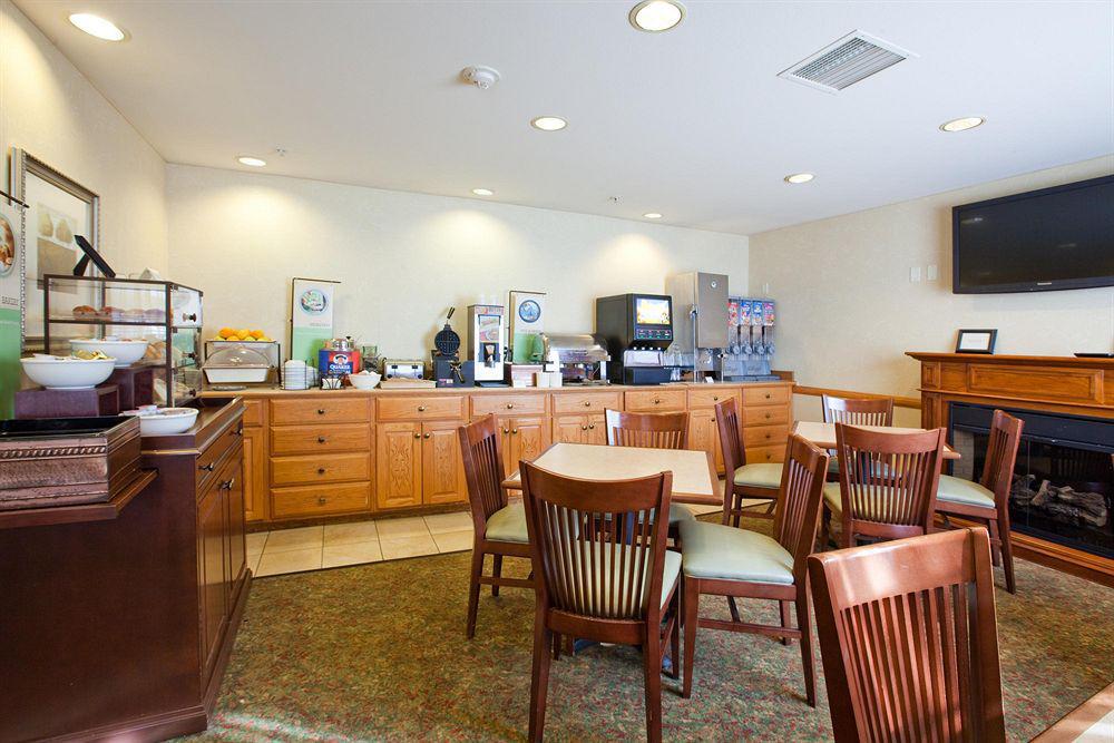 Country Inn & Suites By Radisson, Davenport, Ia Ресторан фото