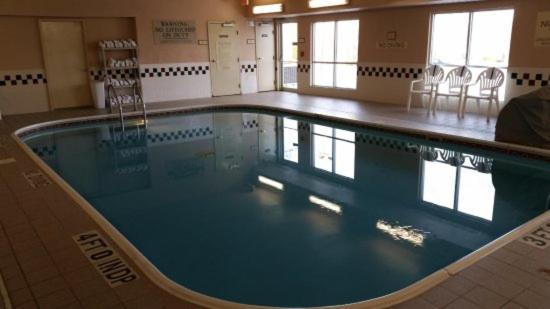 Country Inn & Suites By Radisson, Davenport, Ia Екстер'єр фото